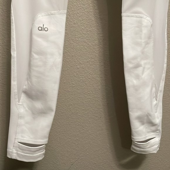 Alo Yoga mesh coast high rise white leggings with stirrup foot detail women M - Picture 4 of 7